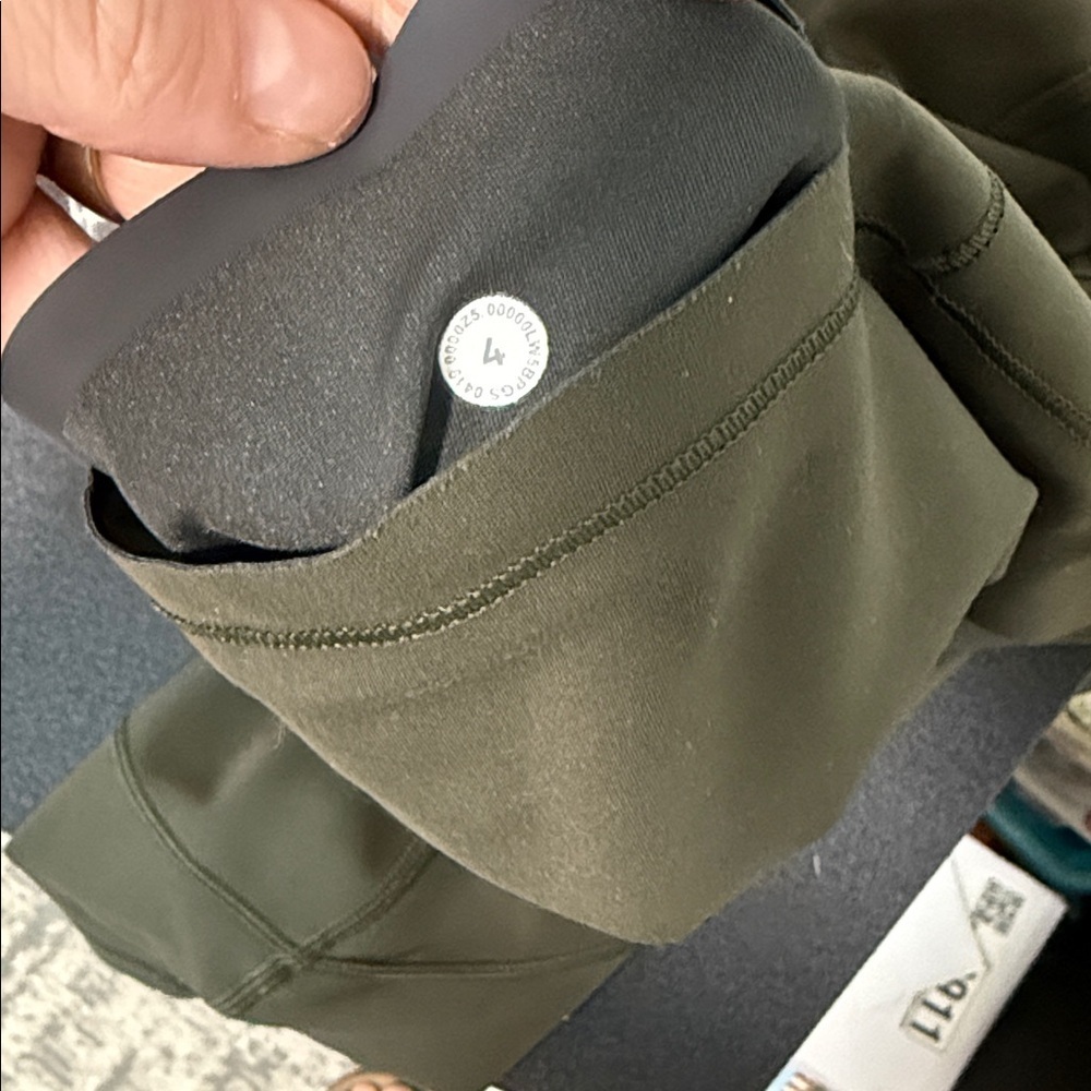 Lululemon Athletica Dark green brown Leggings - Picture 4 of 4